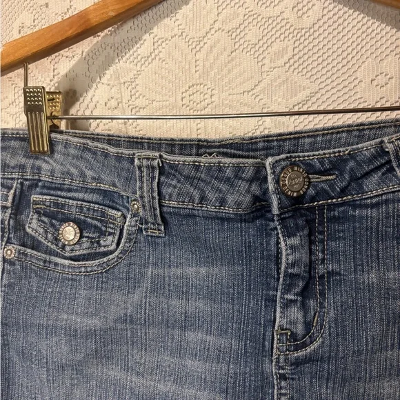 BONGO jeans 2000s mini skirt with embroidered pockets - Picture 2 of 4